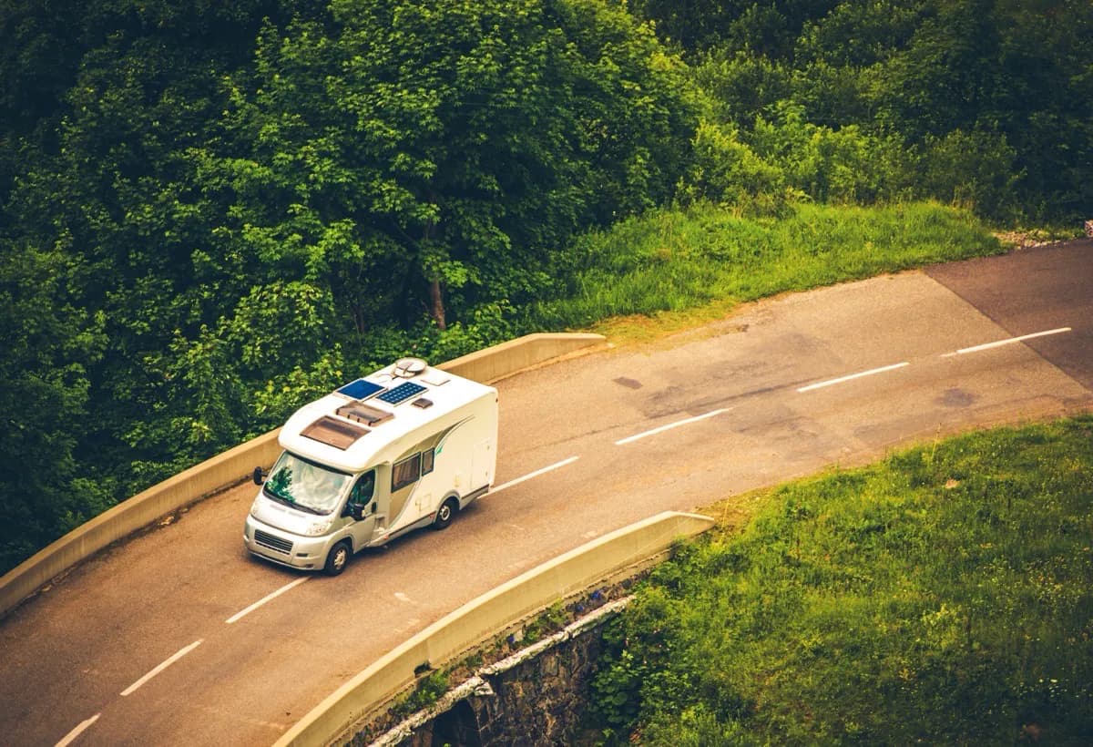 Des conseils pour faire de chaque voyage en camping-car une expérience mémorable et sans stress.